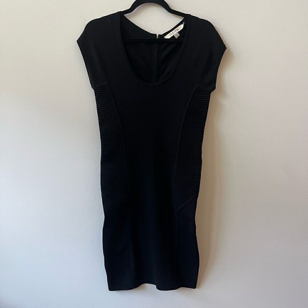 Reiss Women's Black Cap Scoop Neck Ribbed Side Sleeve Mini Bodycon Dress